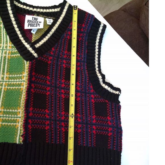 Y2K The Ragged Priest Tartan Plaid Cropped Red Green Sweater Vest M - Picture 9 of 10